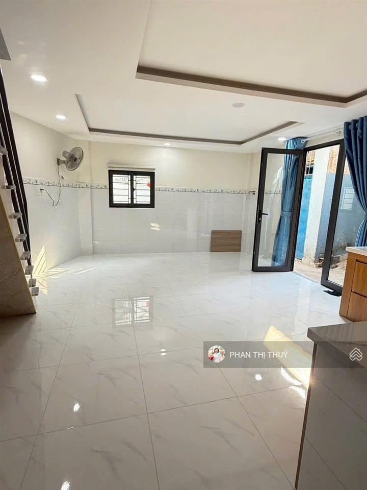 Bán nhà 1t 1l 33m² linh xuân giá 2.7 tỷ