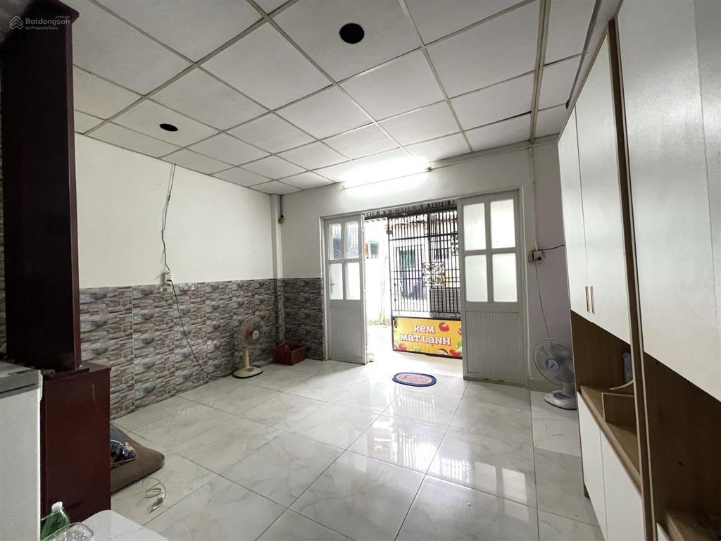 Bán nhà linh đông  thủ đức 30m2 giá 2,5 tỷ