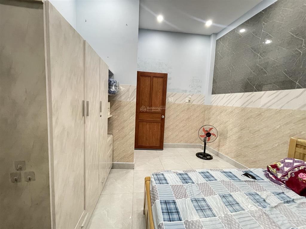 Nhà tăng nhơn phú b nhà 2 lầu 65m2 giá 5.5 tỷ 4 phòng ngủ