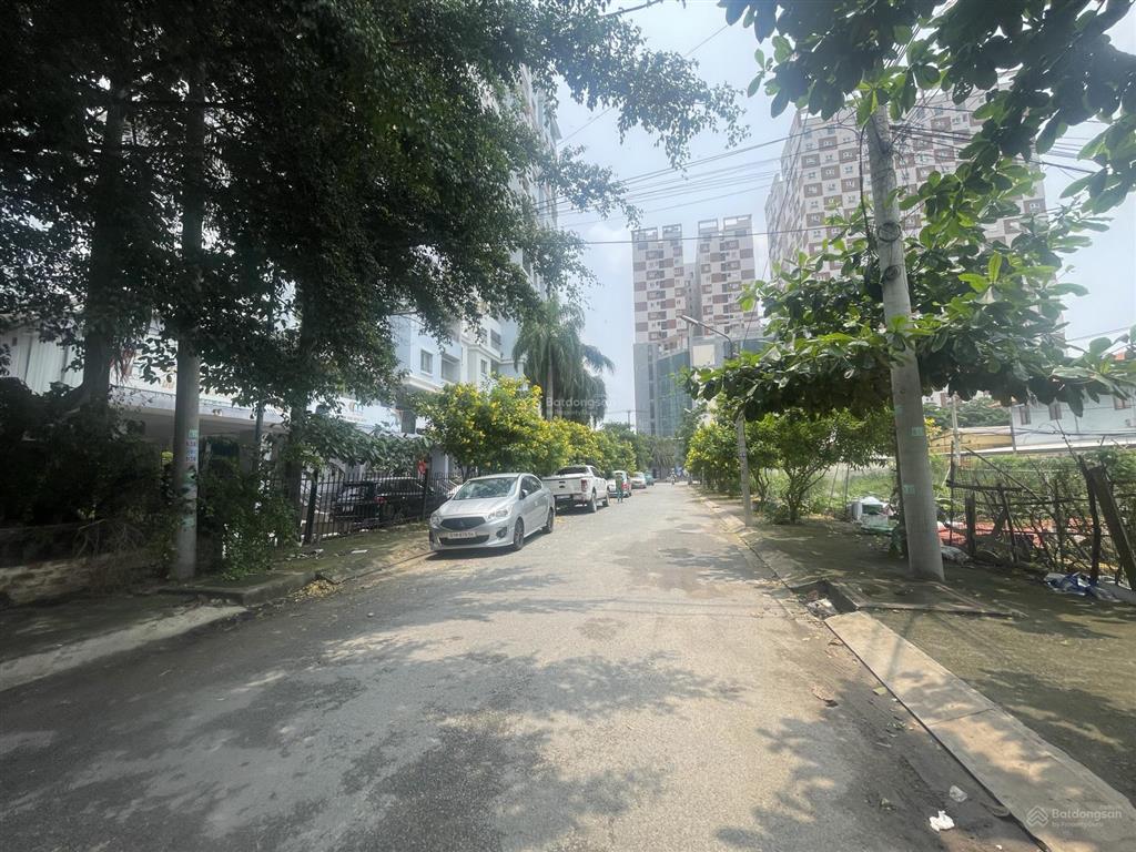 Đất ngay chung cư sunview thủ đức giá 4.750 tỷ