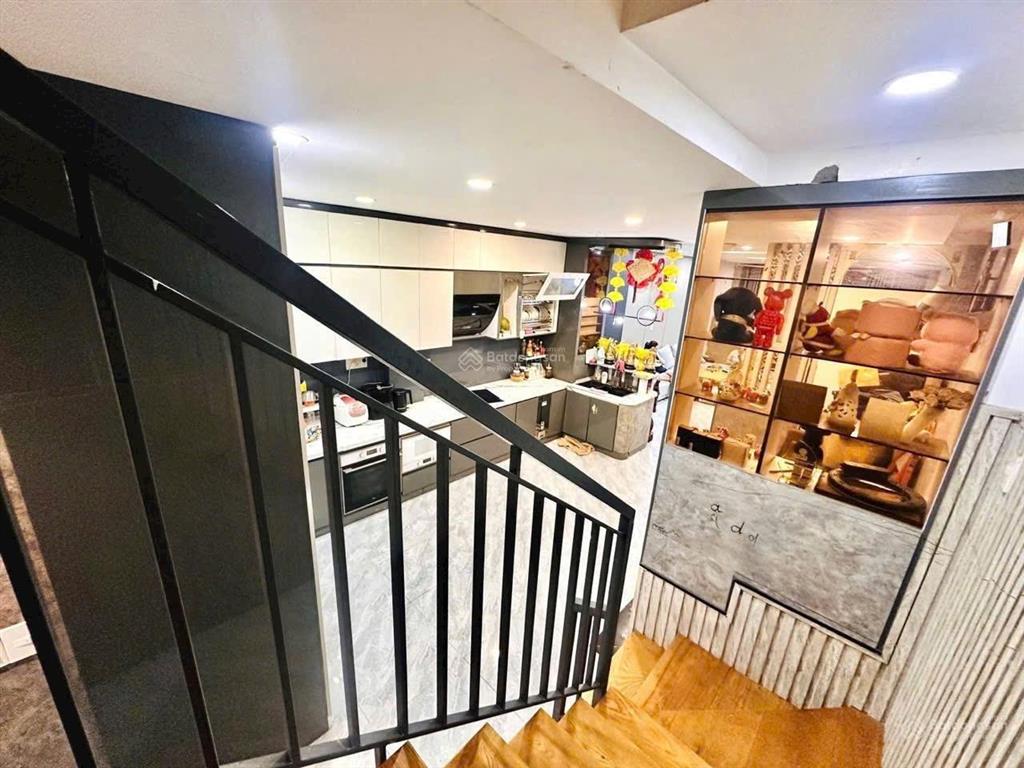 Nhà 2 tầng 90m2 tam bình tô ngọc vân thủ đức giá 5,5 tỷ