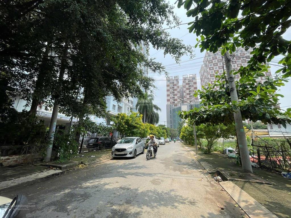 Đất sau chung cư sunview thủ đức hẻm 39 cây keo giá 4.650 tỷ