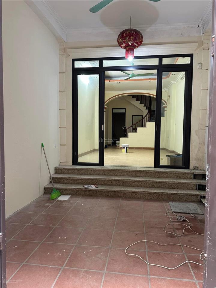 Bán nhà 62,2 m2 vân canh, gần trường c1,2, chợ vân canh