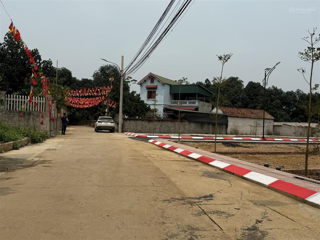 Bán nhanh 100 m khu trục chính gần công nghệ cao hòa lạc giá đầu tư f0 siêu đẹp