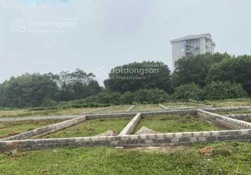 Bán nhanh 77m2 khu giãn dân nhà nước view suối đẹp, gần khu đại học và công nghệ cao giá 2 tỷ xíu