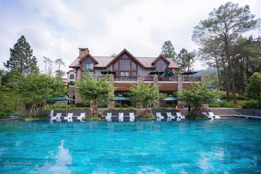 Chính chủ định cư nước ngoài bán bt thanh xuân valley, dt200m và 460m, view hồ hướng mát, giá rẻ