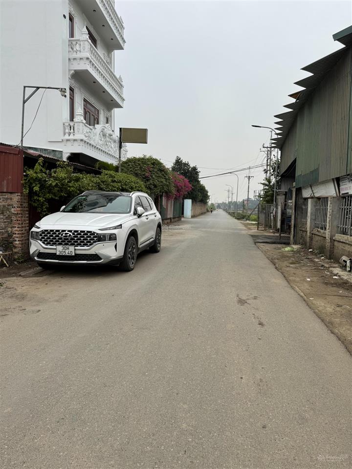 Bán lô 101m2 trục chính kinh doanh tại xã kiều phú ngay trường học viện bưu chính viễn thông