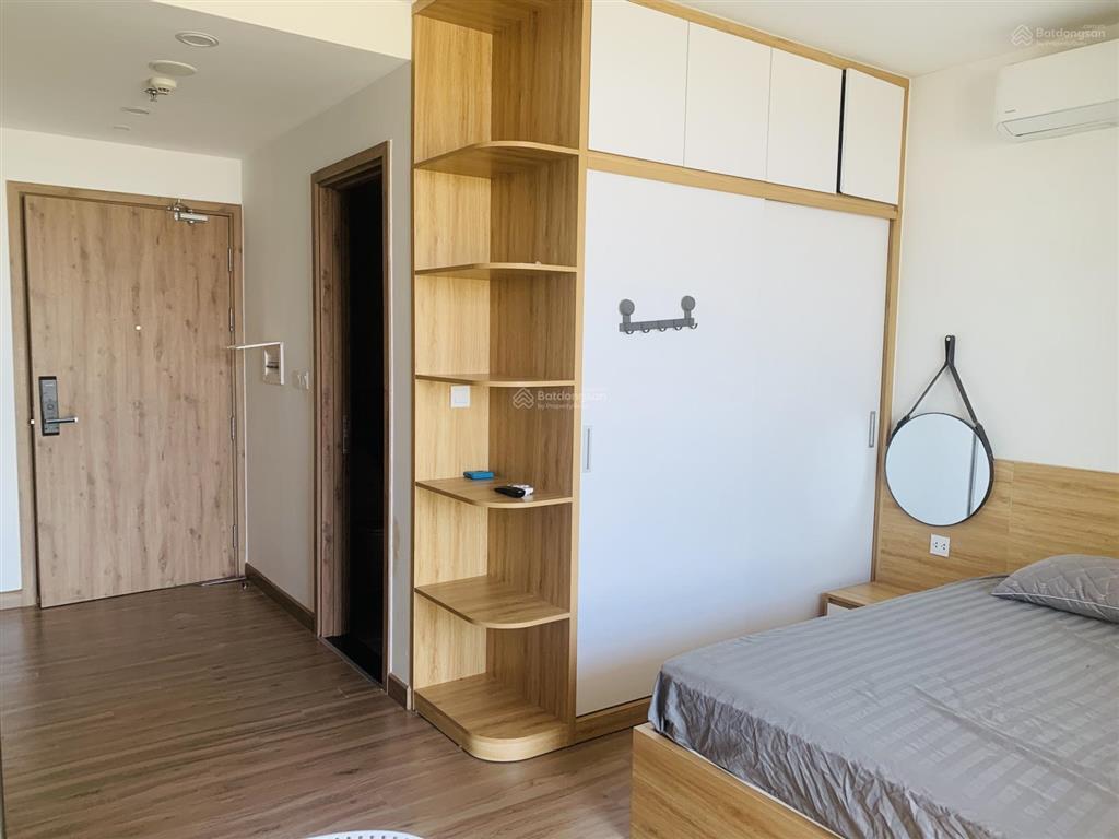 E bán căn studio giá hời ecopark hải dương ban công đông nam mát mẻ, full đồ.  e nga 0912 026 ***.