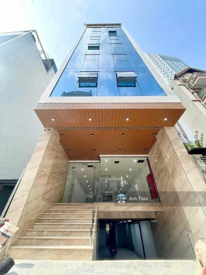 Bán mặt phố nguyễn văn cừ | 176m2 | mặt tiền 7.5m | giá chỉ 65 tỷ