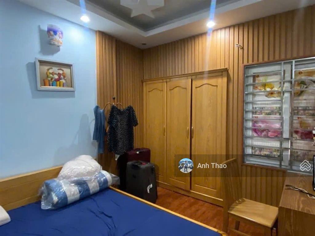 Bán mặt phố nguyễn trãi | ngay royal city | 30m2 x 5 tầng | mt 3.5m | giá chỉ 18 tỷ