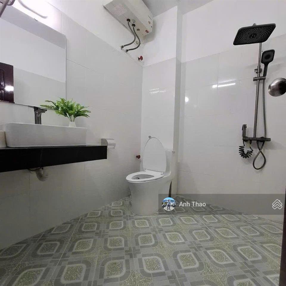 Cực hiếm | mặt phố nguyễn xiển | 40m2 x 6 tầng | mt 3.5m | giá chỉ 21 tỷ