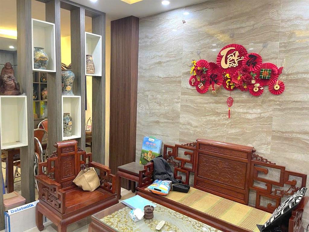 Hiếm có | mặt phố lạc trung | 52m2 x 4 tầng | mt 3.5m | chỉ 26 tỷ
