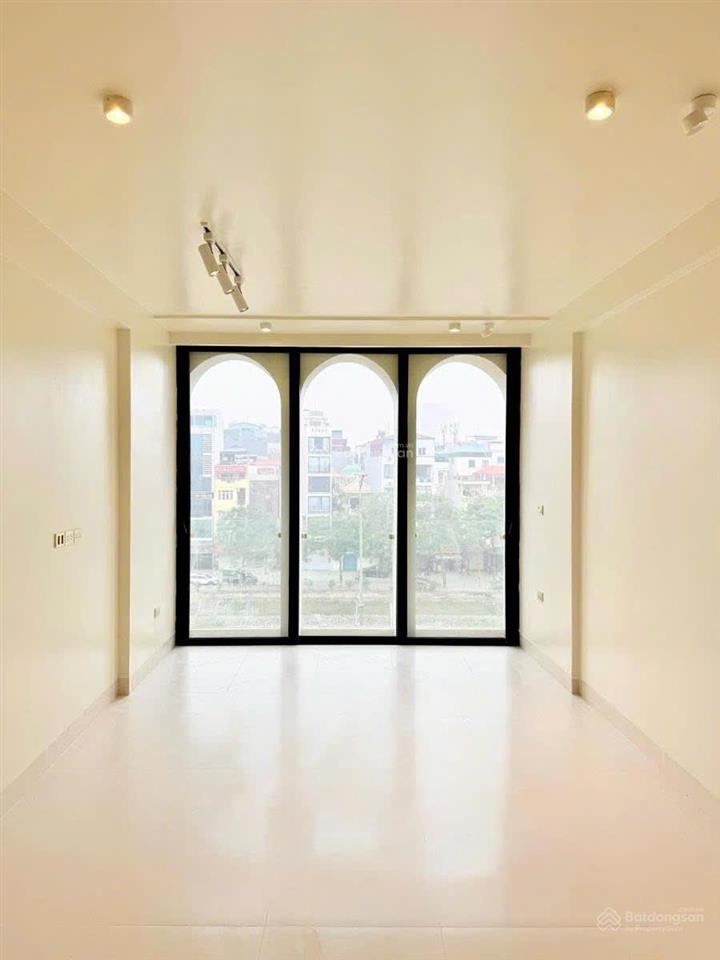 Cực đẹp siêu phẩm | mặt đường bưởi | 46m2 x 9 tầng | mt 3.5m | giá 31 tỷ