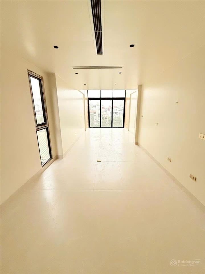 Cực đẹp siêu phẩm | mặt đường bưởi | 46m2 x 9 tầng | mt 3.5m | giá 31 tỷ