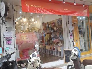 Siêu phẩm | mặt phố phạm ngọc thạch | 6 tầng thang máy | 10 phòng khép kín | kinh doanh thời trang