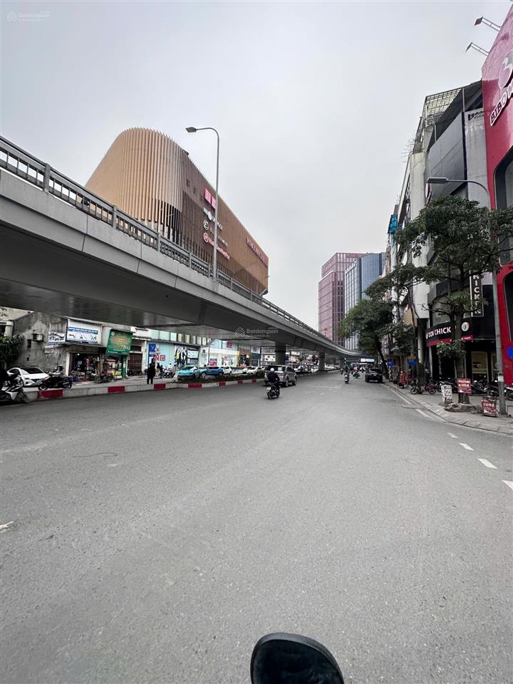 Siêu phẩm | mặt phố phạm ngọc thạch | 6 tầng thang máy | 10 phòng khép kín | kinh doanh thời trang