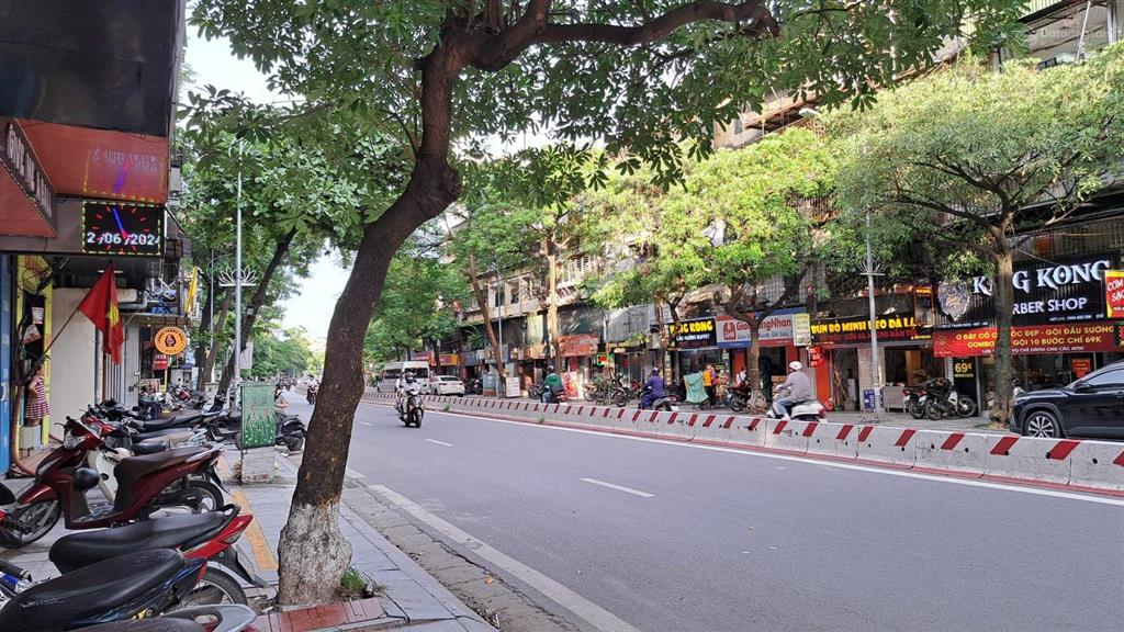 Bán tầng 1 | mặt phố lê thanh nghị | 100m2 | mt 5m | giá chỉ 11.5 tỷ
