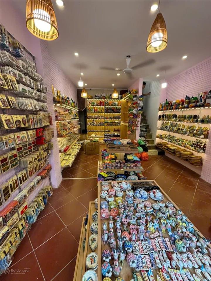 Hàng hiếm | mặt phố đường thành | 35m2 x 4 tầng | mt 4.2m | lô góc | giá 40 tỷ