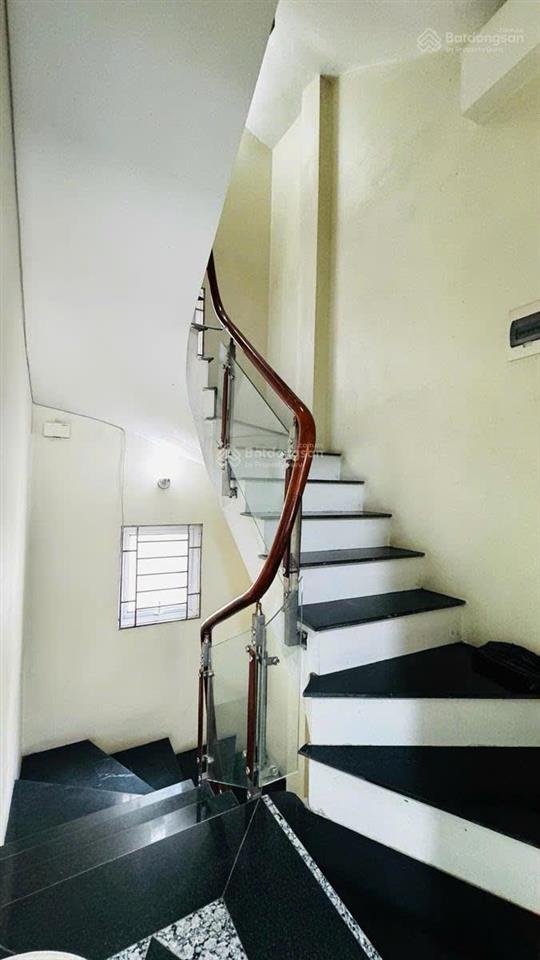 Cực hiếm | mặt phố nguyễn văn tuyết | 30m2 x 6 tầng | mt 3.8m | giá chỉ 21.5 tỷ