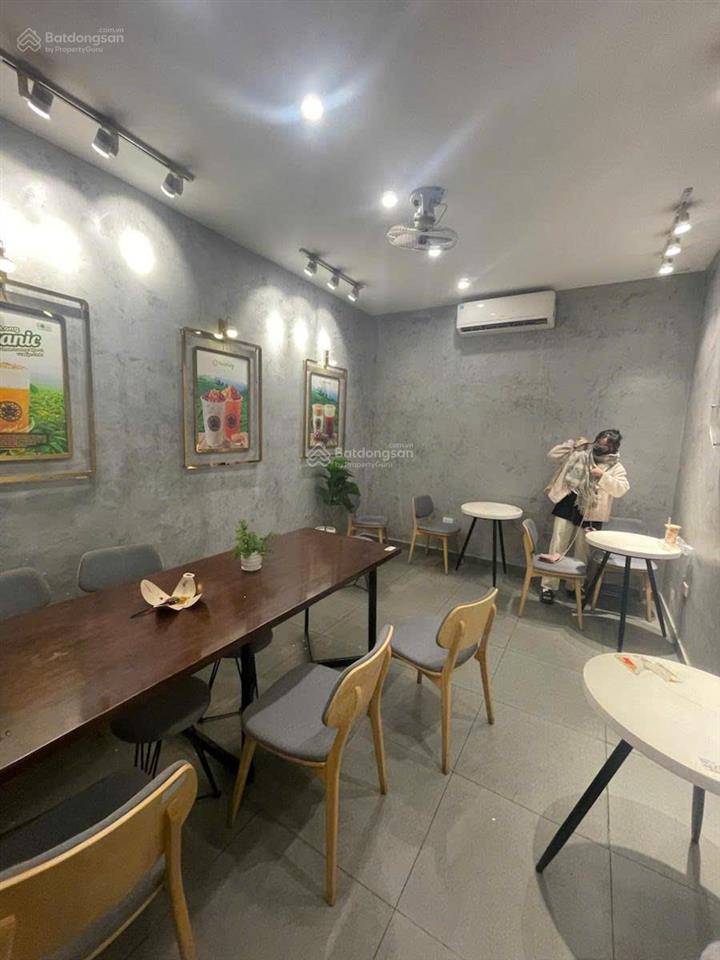 Hàng hiếm | mặt phố cầu giấy | 2 mặt tiền | 50m2 x 5 tầng | mt 3.8m | giá 39 tỷ