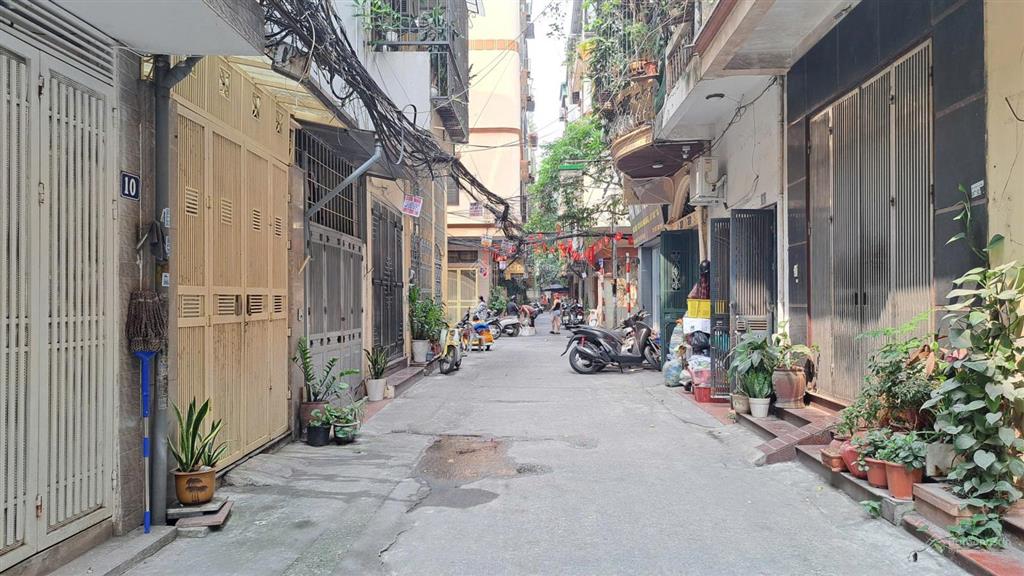Siêu phẩm | phân lô bách khoa | ngõ 37 lê thanh nghị | 100m² | mt 7m | giá 29.8 tỷ