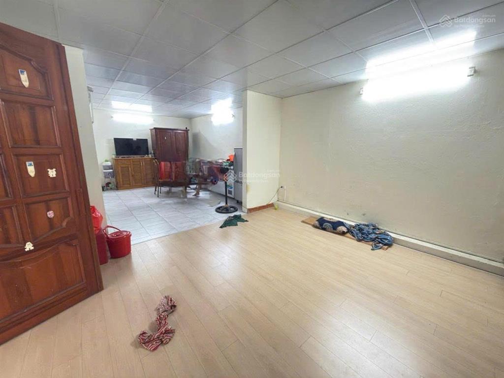 Siêu phẩm ba đình | mặt phố đội cấn | 95m2 x 2 tầng | mt 5.5m | giá chỉ 50 tỷ