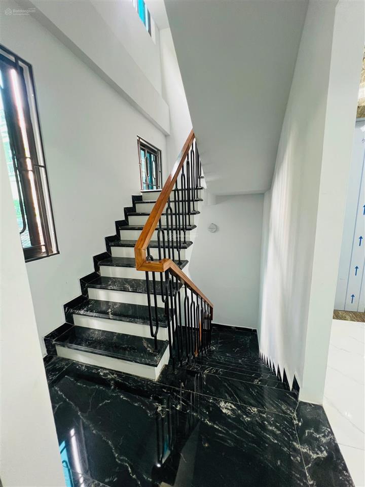 Cho thuê văn phòng 400m2 tại 10, 1/10 phố thuý linh, giá tốt 80 triệu vnd