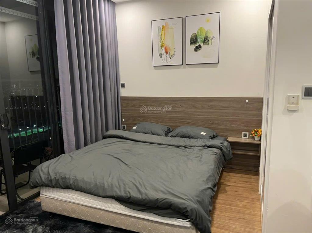 Chính chủ cho thuê gấp căn hộ 30m2 full nội thất cao cấp giá duy nhất 8 tr/th vinhomes greenbay