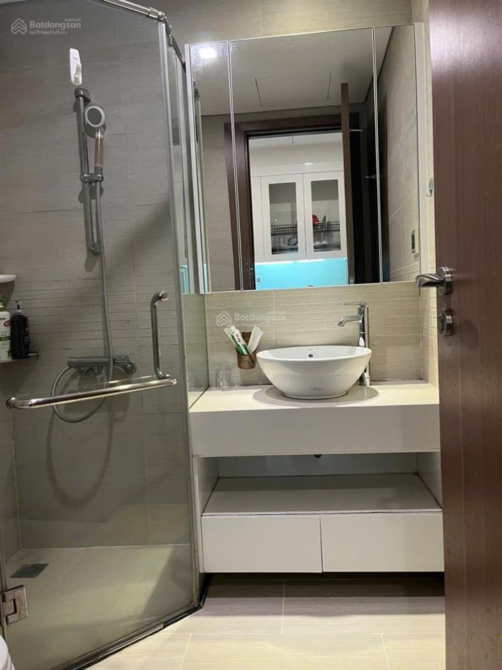 Chính chủ cho thuê gấp căn hộ 30m2 full nội thất cao cấp giá duy nhất 8 tr/th vinhomes greenbay
