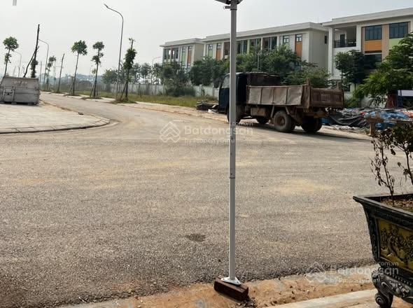 Cần bán gấp đất đấu giá mạch lũng  thiên lộc, hn