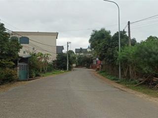 Cần bán 1200m2 đất tại khu 7 tt cao phong hòa bình cũ, giá rẻ chỉ 9,5 triệu / m2,