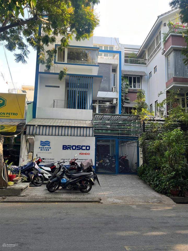 Cho thuê nhà 1 trệt 3 lầu 7x20m mặt tiền đường số phường tân phong