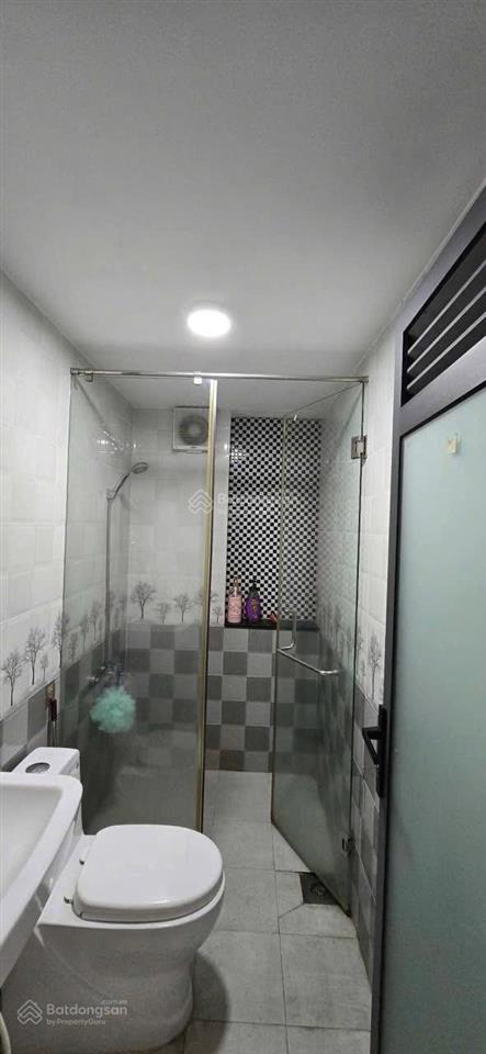 Cho thuê nhà 1 trệt 3 lầu 4pn 5wc hẻm xe hơi 502 huỳnh tấn phát quận 7