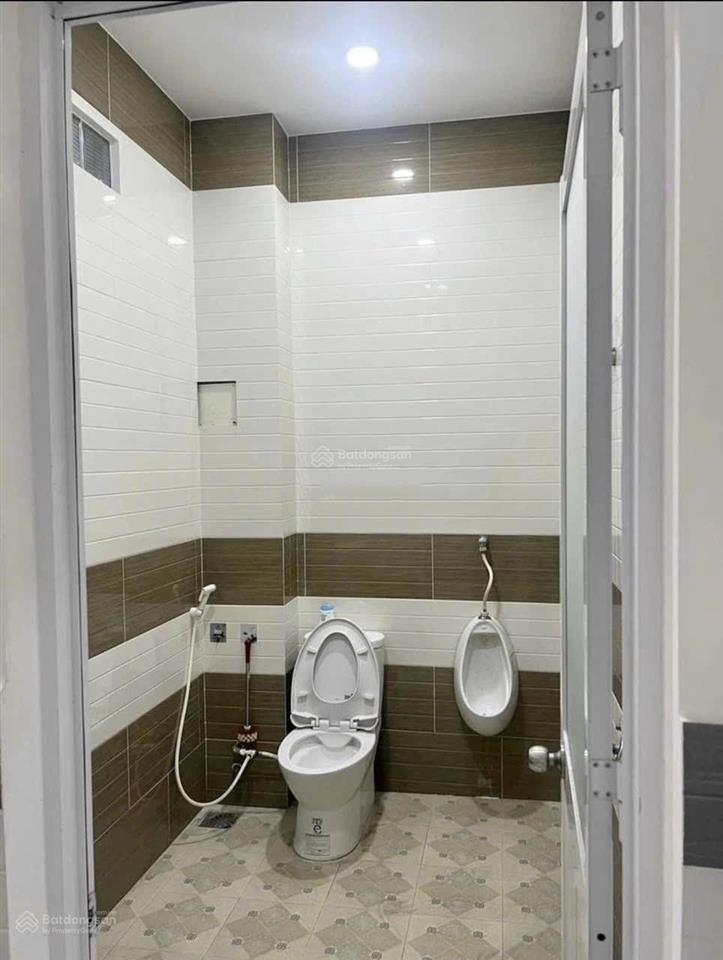 Cho thuê nhà 3pn 4x25m mặt tiền kinh doanh đường nguyễn thị thập quận 7