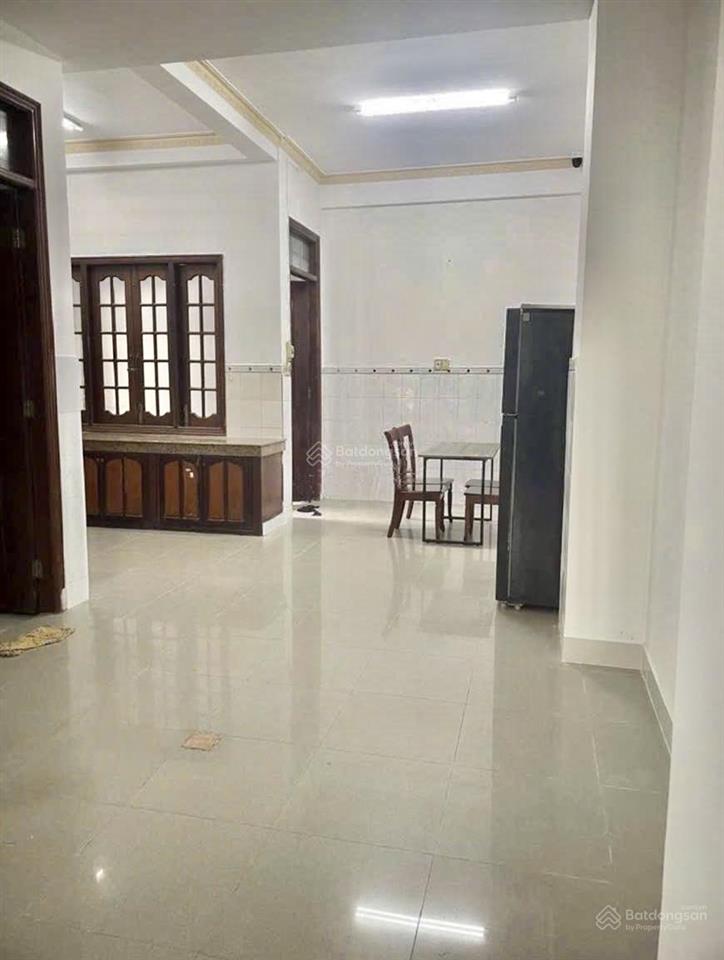 Cho thuê nhà 1 trệt 1 lầu sân thượng 4pn 6x16m mặt tiền đường số kdc nam long phú thuận