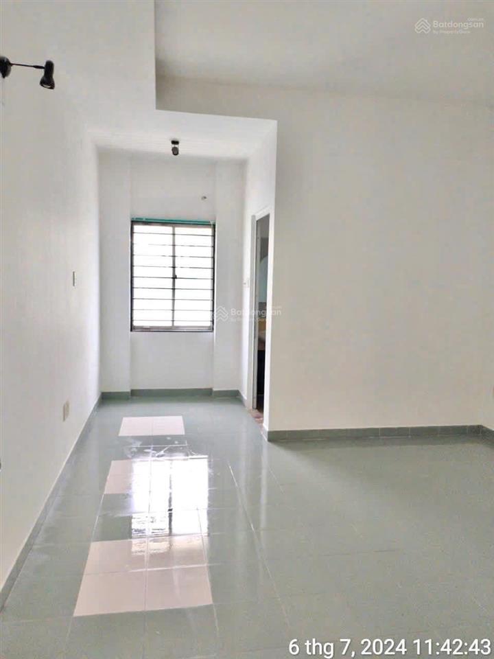 Cho thuê nhà 1 trệt 3 lầu 5pn 4x22m mặt tiền kdc nam long phú thuận quận 7