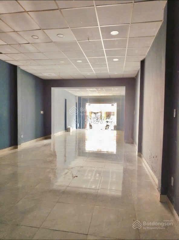 Cho thuê nhà 5x30m mặt tiền kinh doanh đường nguyễn thị thập quận 7