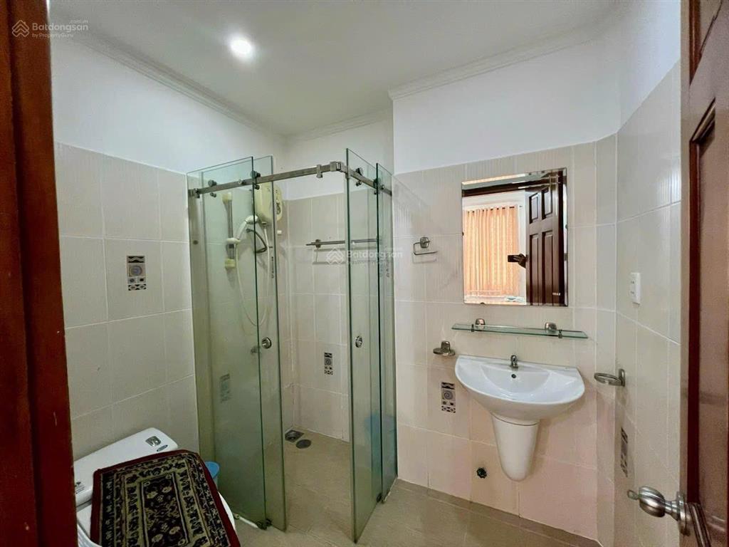 Bán căn biệt thự vườn dt 14x18.5 m2 full nội thất 4pn tại làng chuyên gia the oasis. 0975 362 ***