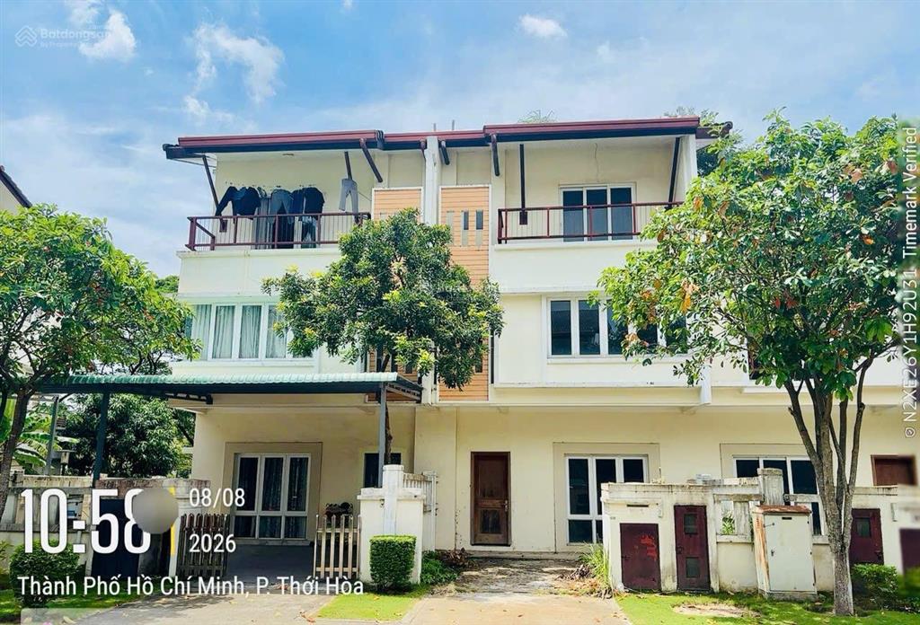 Chị gái gửi bán căn 6m nhà 1 trệt 2 lầu tại vườn thiên đàng 1. sổ sẵn giá tốt tt.  0975 362 ***