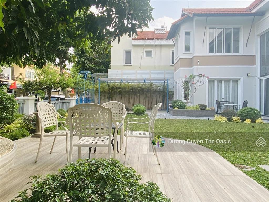 Cần bán căn biệt thự góc đẹp 384m2 tại làng chuyên gia the oasis. cạnh aeon sân gôn sb. 0975 362 ***