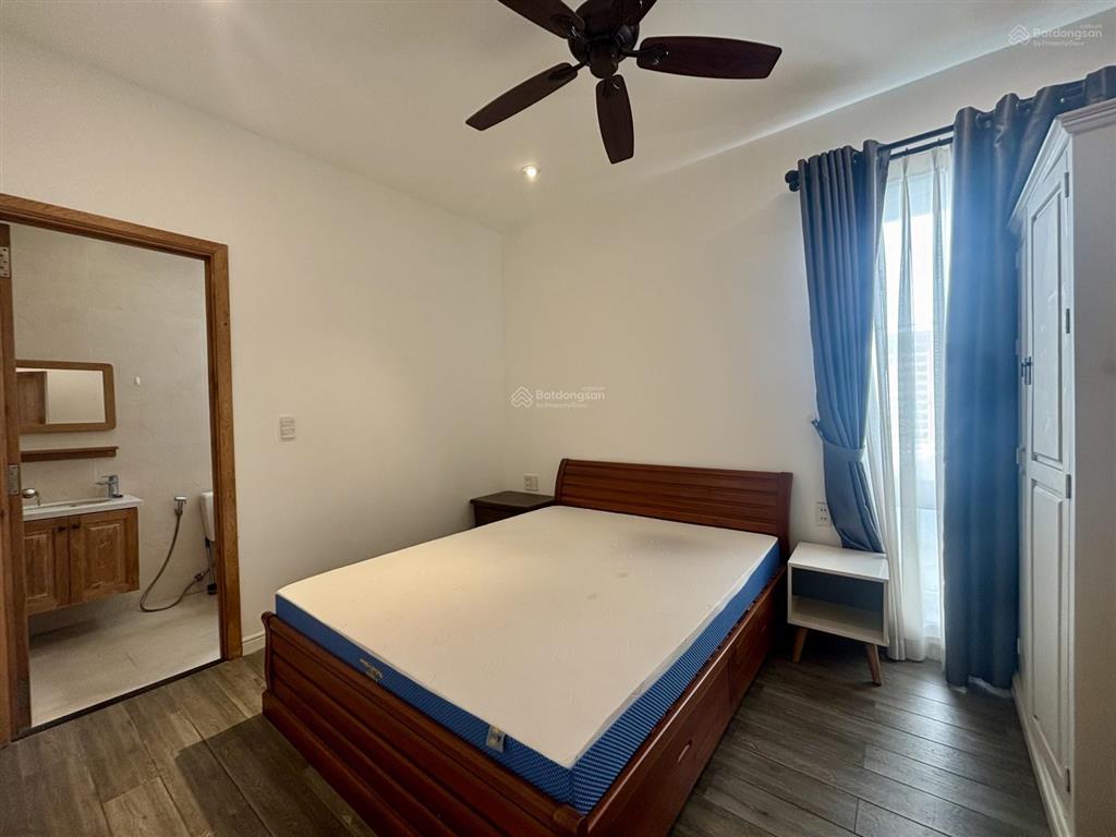 Cần cho thuê căn biệt thự song lập 300m2 làng chuyên gia the oasis. cạnh aeon, sân gôn sông bé