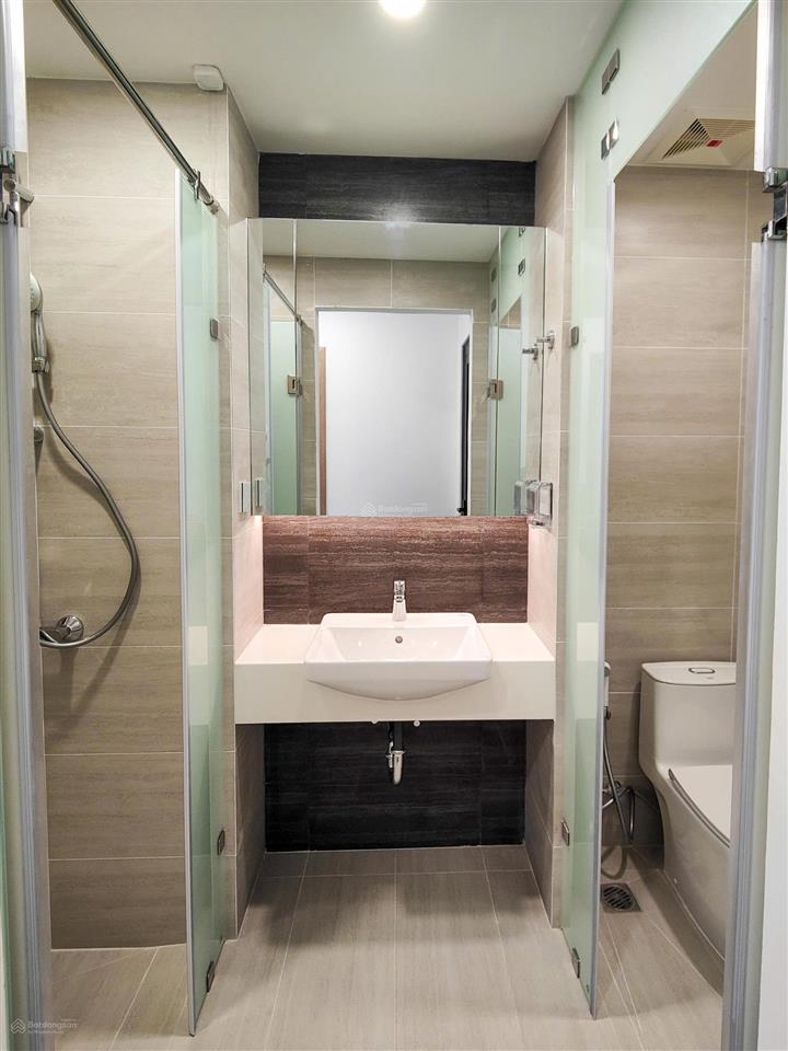 Cần bán căn hộ 56m2 giá 2,8 tỷ thuận tiện ra phạm văn đồng nhà mới hỗ trợ lãi suất vay 3 năm