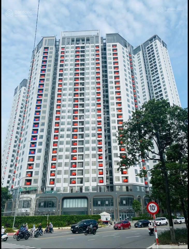 Bán căn studio giá 2,4 tỷ sắp nhận nhà ở phạm văn đồng
