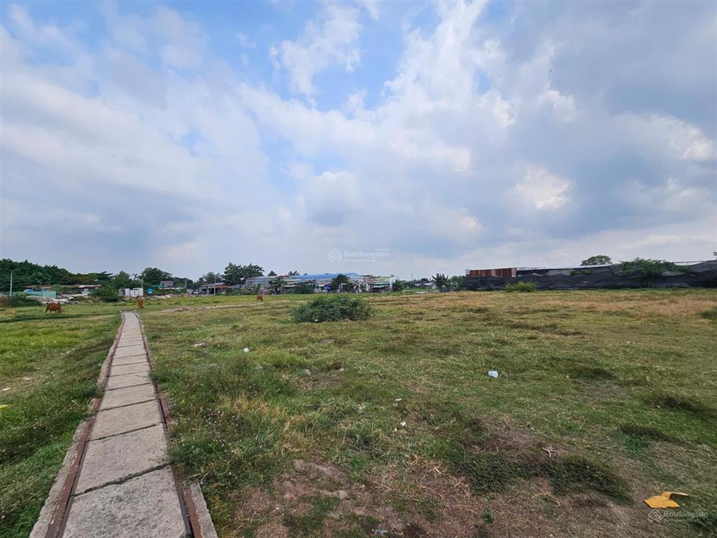 Bán 5,368.5m2 cln (quy hoạch lên thổ) ở bà điểm, hóc môn, tp. hồ chí minh 35tỷ