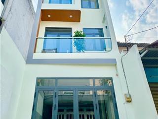 Cần bán nhà hoa hồng cao hơn 200 triệu, giá 7.9