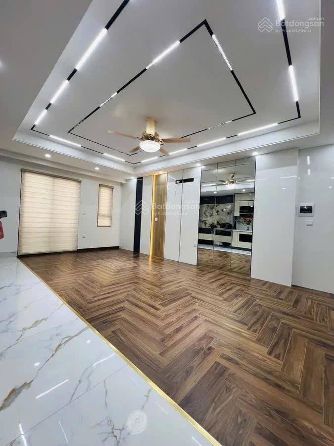 Nhà đẹp thang máy, kinh doanh online, phố hoàng văn thái, quận thanh xuân, dt 41m2, 4t giá 10.9 tỷ