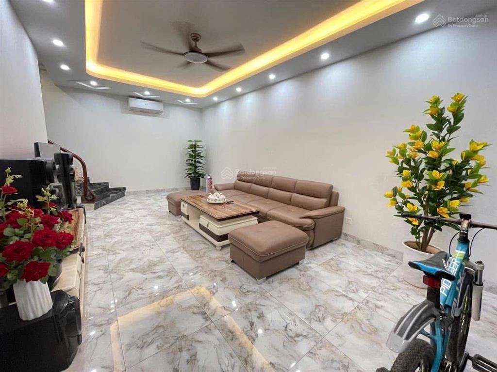 Siêu phẩm nhà đẹp, mặt ngõ nông, phố lê thanh nghị, hai bà trưng, dt 42m2, 4t, giá chỉ 9.75 tỷ