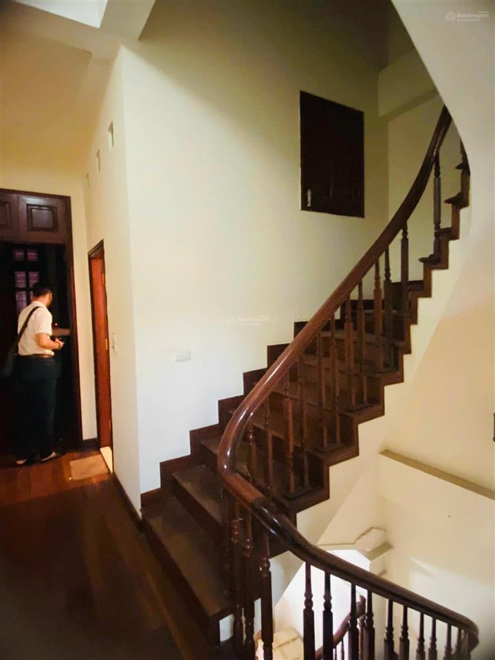 Bán nhà kinh doanh online, mặt ngõ thông 3m phố cự lộc, thanh xuân, dt 42m2, 5t giá chỉ 9.5 tỷ