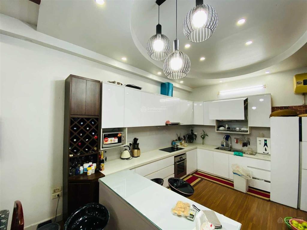 Bán nhà ngõ 120 đường kim giang, hoàng mai, dt 42m2, mặt ngõ thông kinh doanh, giá chỉ 8.95 tỷ