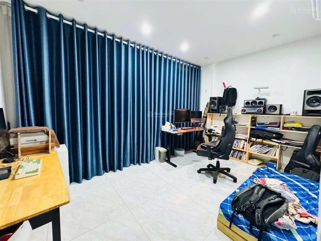 Chính chủ nhờ bán nhà đẹp dân xây, mặt ngõ phố quan nhân, thanh xuân, dt 42m2, 4t, chỉ 9.2 tỷ